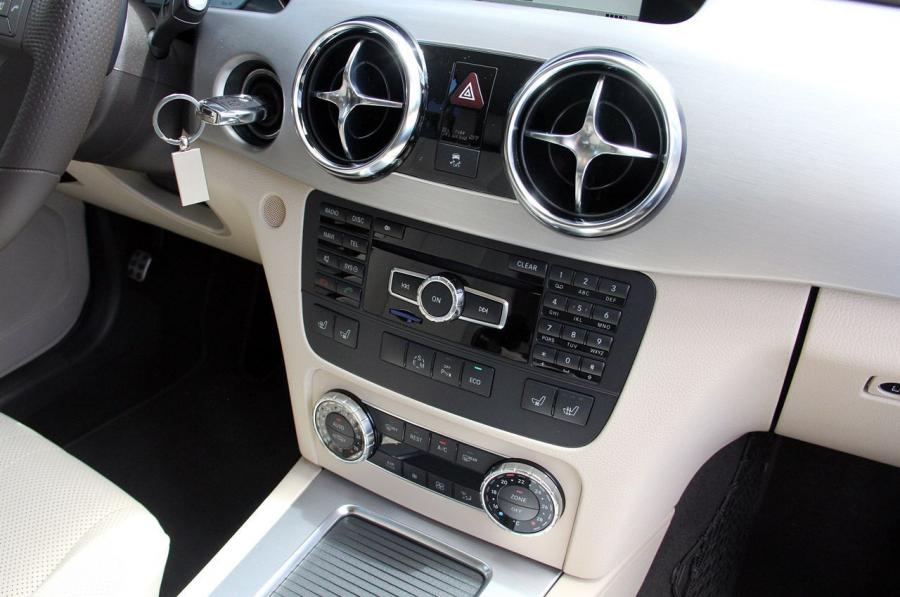  Mercedes-Benz GLK-Class 2013 года  (фото 12 из 83)